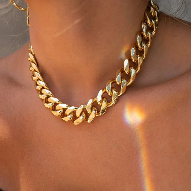 Neck Choker Necklace For Women - Thick Cuban Chain Neckalce